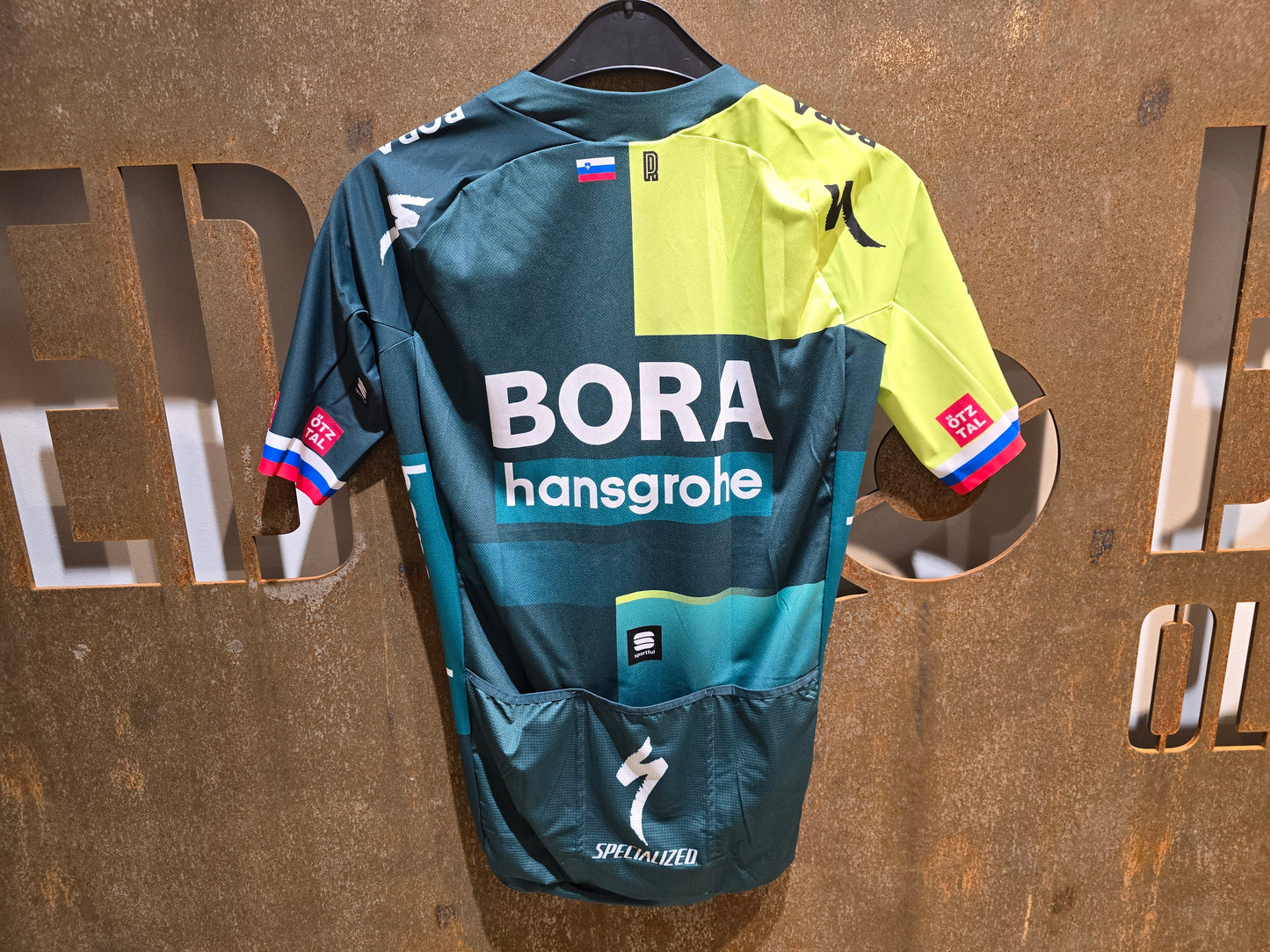 SPORTFUL BORA HANSGROHE BOMBER JERSEY / KURZARM TRIKOT / ROGLIC