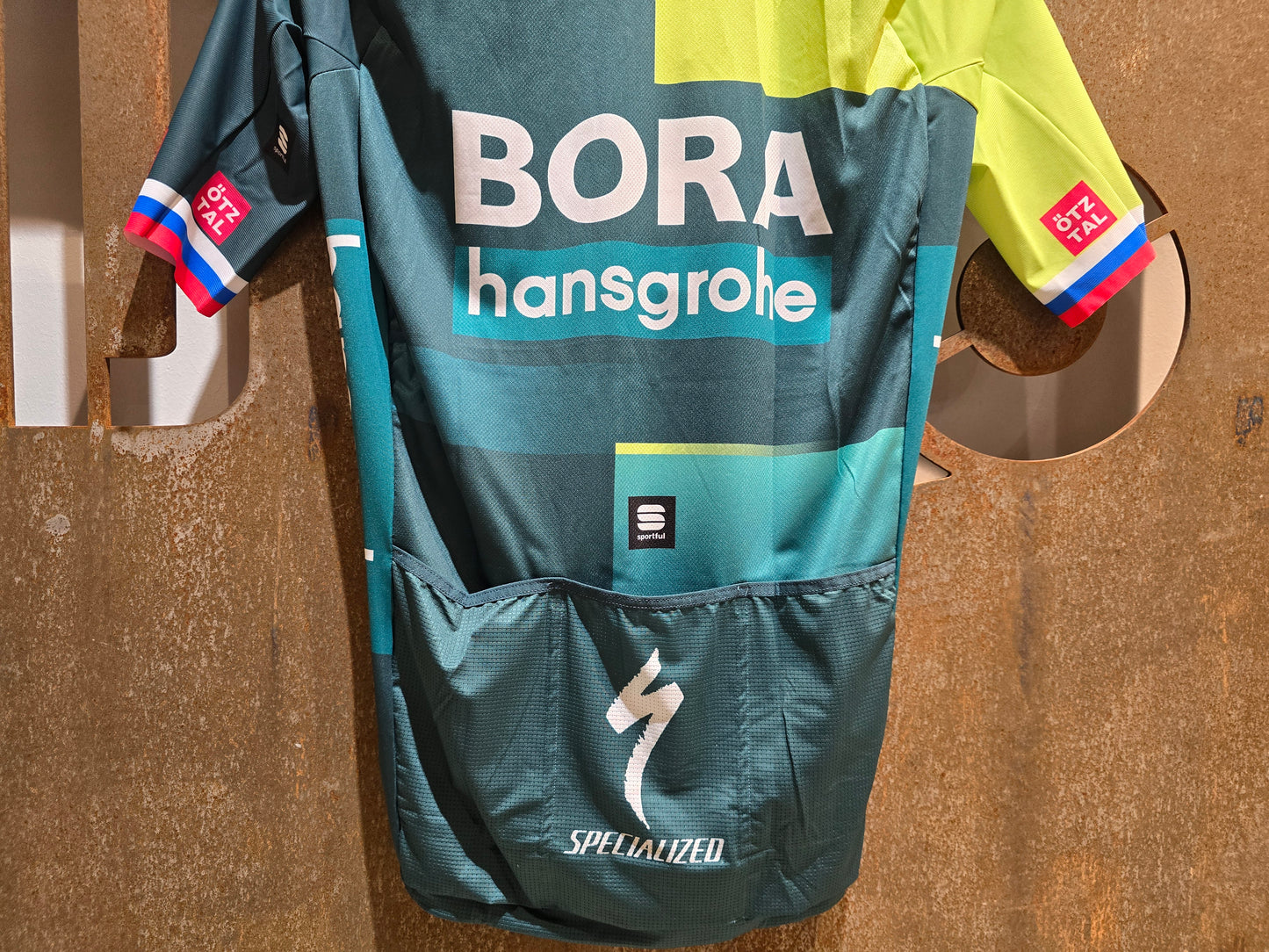 SPORTFUL BORA HANSGROHE BOMBER JERSEY / KURZARM TRIKOT / ROGLIC