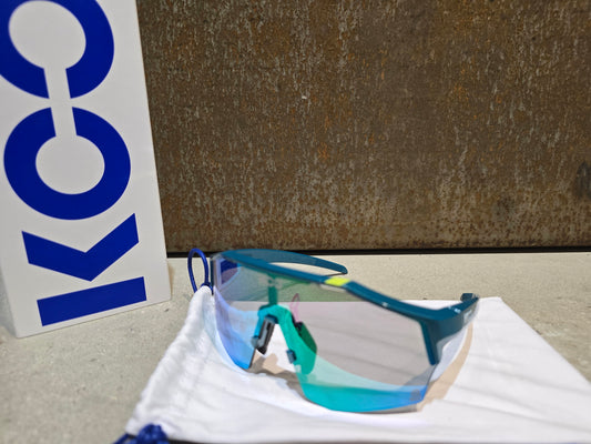 KOO BORA HANSGROHE ALIBI SONNENBRILLE / GREEN MIRROR