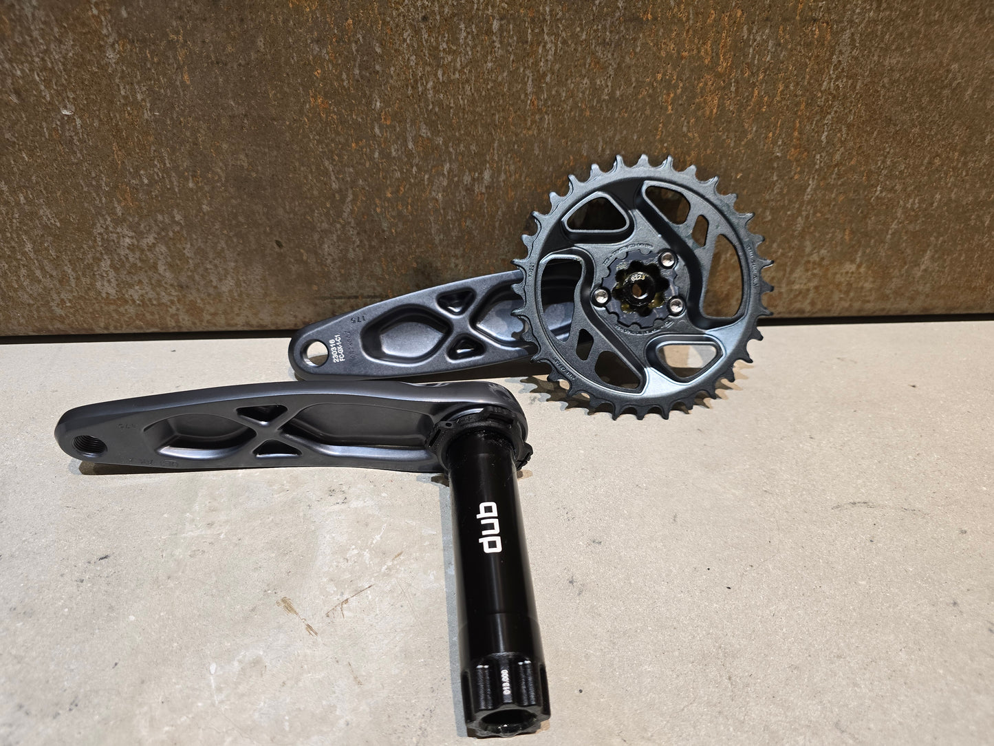 SRAM GX KURBEL EAGLE DUB / BOOST / 32 ZÄHNE / 175MM