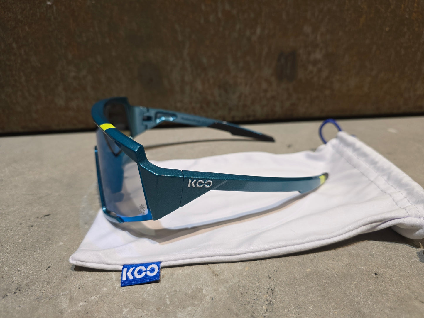 KOO BORA HANSGROHE SPECTRO SONNENBRILLE / GREEN MIRROR