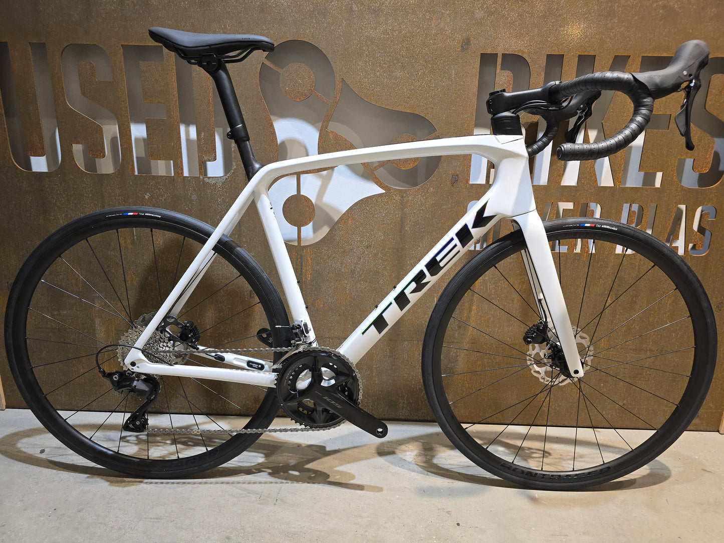 TREK EMONDA SL 5 / WHITE PRISMATIC / 58CM