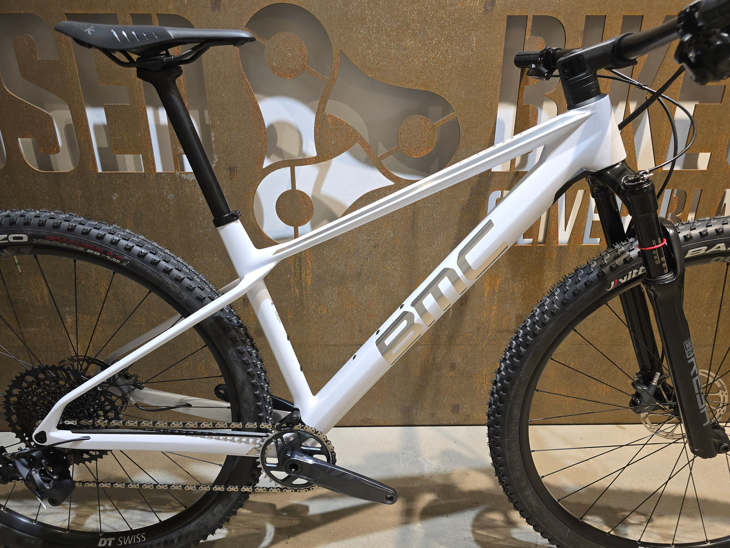 BMC TWOSTROKE 01 TWO / COOL WHITE BRUSHED / M