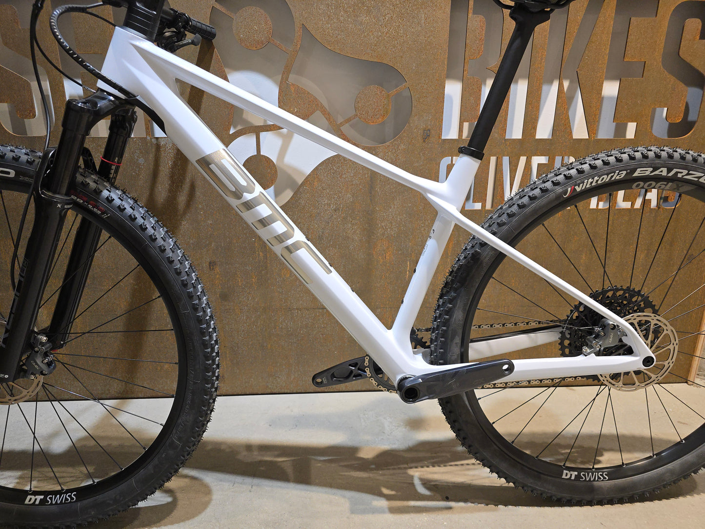 BMC TWOSTROKE 01 TWO / COOL WHITE BRUSHED / M